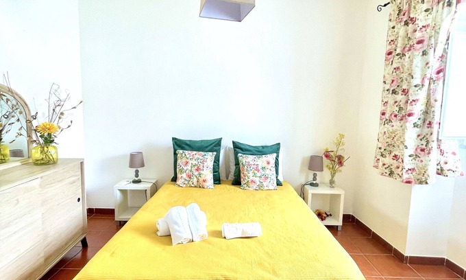 Portel House | Typical Alentejo house in the historic town of Portel