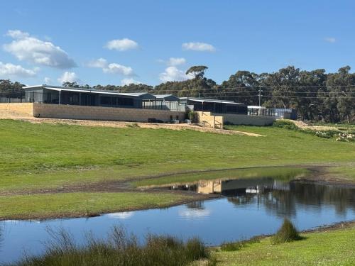 Caraban House | Tyrooki at Castlemoore Unit 1