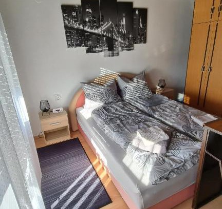 Donji Miholjac House | U Bloku