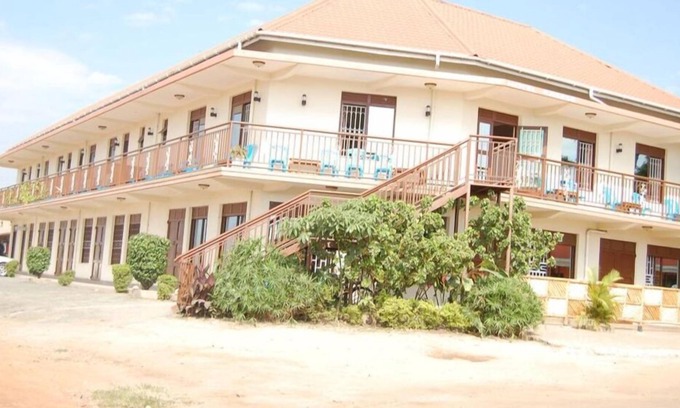 Kasese Hotel | Uhuru 50 Hotel