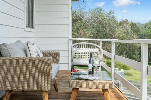 Ulladulla House | Ulladulla Beach House - steps to Racecourse Beach
