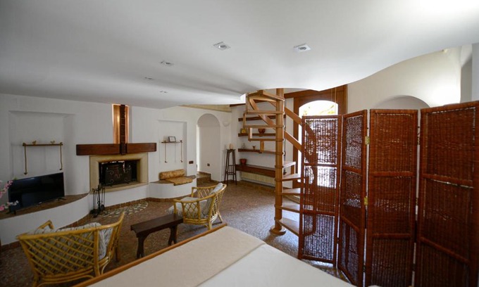 Sasso Caveoso House | Umbra Idris Holiday Home