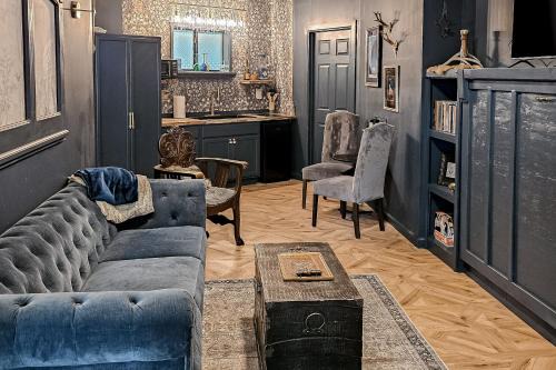 Lost Bridge Village House | Underhill A Modern Hobbit Hole