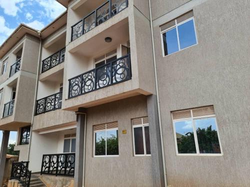 Kampala Apartment | Unia fancy flats 3 bed room apartment- Flat 2