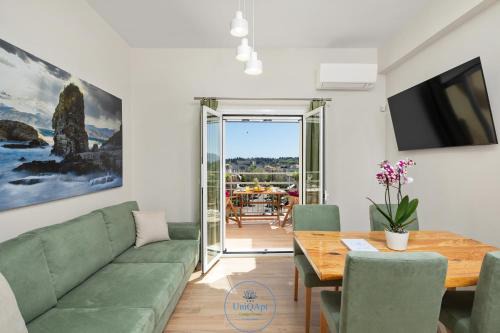 Corfu Town Apartment | UniQApt Garitsa Woods