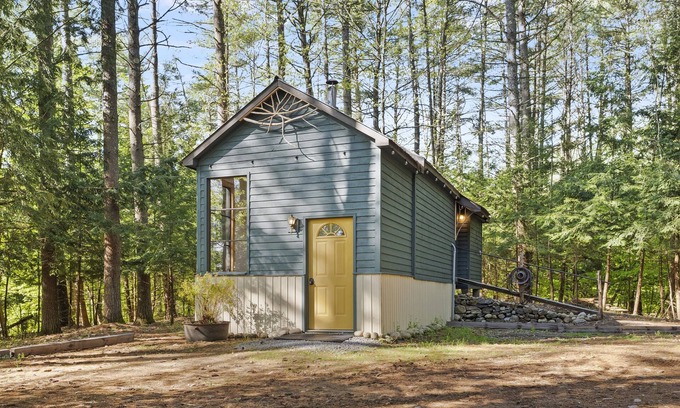 Warrensburg Cabin | Unique Cabin - 9 miles to Lake George Village