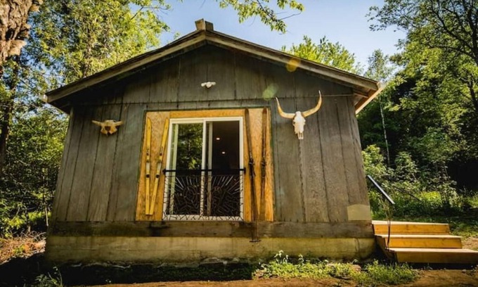Durham Region Cabin | Unique Private Lodge one hour from Toronto.