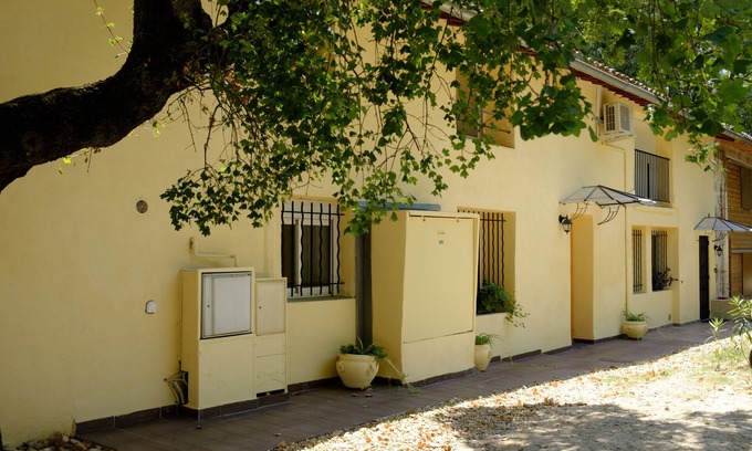 La Lironde Apartment | Unique, restoring a vieu chai in Montpellier