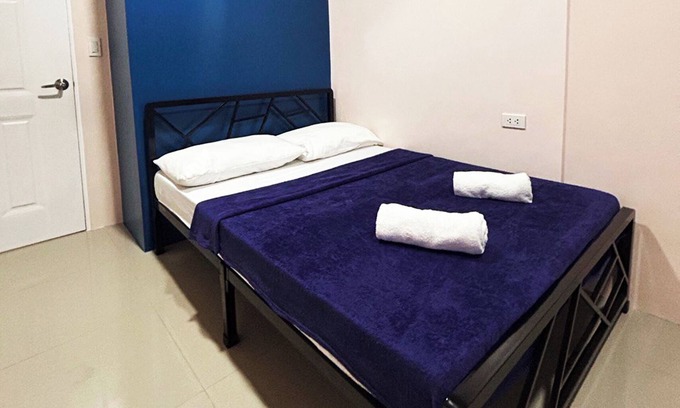 Guadalupe Nuevo Condo | Unit 3C - Origin Studios - Walk to Highstreet, BGC