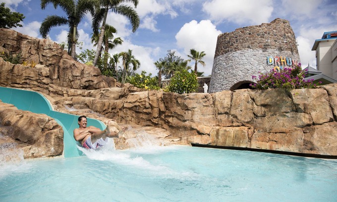 Florida Center Hotel | Universal's Loews Sapphire Falls Resort