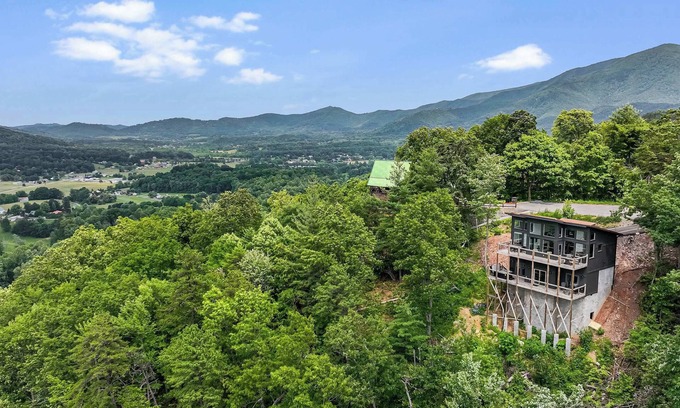Wears Valley Cabin | Unobstructed Mountain Views | Heated Indoor Pool