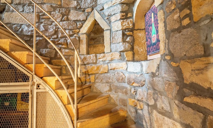 Sourzy House | Unusual accommodations available in Chambre d'Hôtes