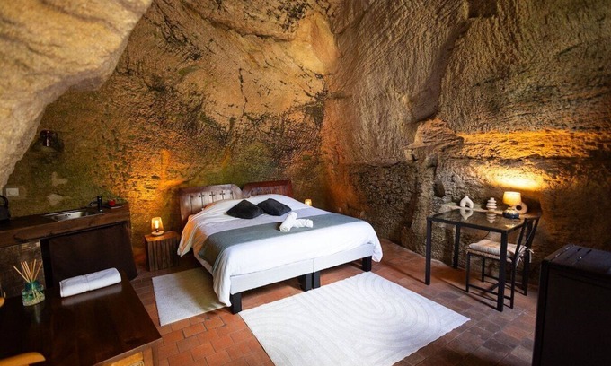 Doue-la-Fontaine House | Unusual Getaway in a Troglodyte Home