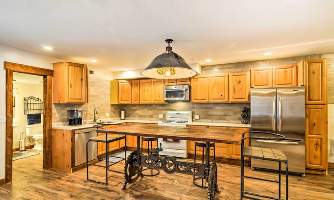 Salina Apartment | Updated Main St Apt. Near Fishlake & Capitol Reef!