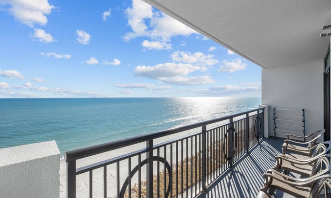 Myrtle Beach Condo | Updated Oceanfront 3Bd/2Ba Caribbean Resort Condo 11th Flr - Spectacular Views!