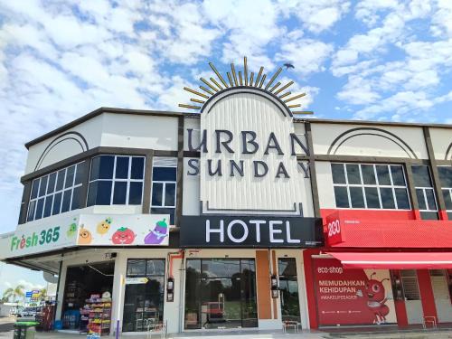 Hutan Kampung Hotel | Urban Sunday, Jalan Langgar