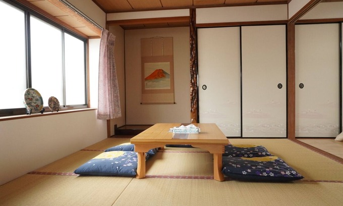 Takehara House | Usagi Island Omishima accessible, maximum 9 people, 10 minutes walk from Tadanoumi Port