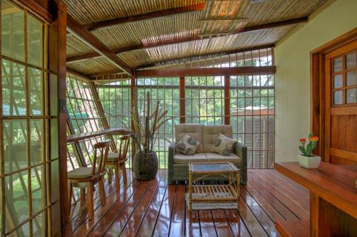 Chiguata Cabin | Uva Blue Villas - Zen Villa 1 - 3 Bedroom Villa, Private Garden & Yoga Deck