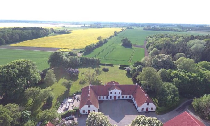 Toreby Apartment | Værelse ved Nykøbing F.