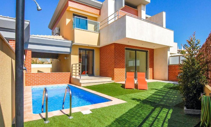 Mosqueira Villa | V4, Villa Jardins Branqueira2 near Beach, Albufeira