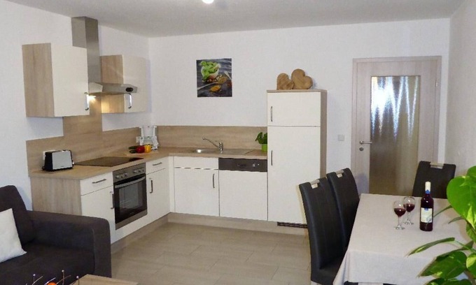 Kollnburg Apartment | Vacation apartment (65sqm) with east-facing balcony and south-west-facing balcony