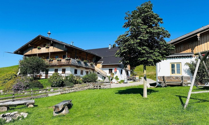 Bernbeuren Apartment | Vacation apartment/apartment for 6 guests with 75m² in Bernbeuren (295975)