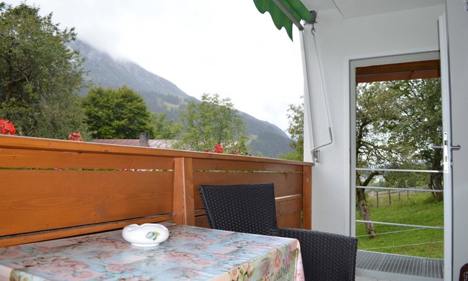 Nesselwaengle Apartment | Vacation apartment Gimpel - Hieb's Hoamatl