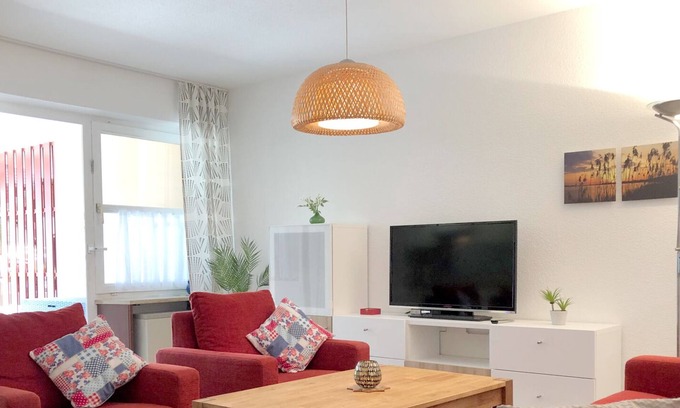 Kressbronn Apartment | Vacation apartment Fischerpromenade - close to the lake, in the fishing village with a large terrace