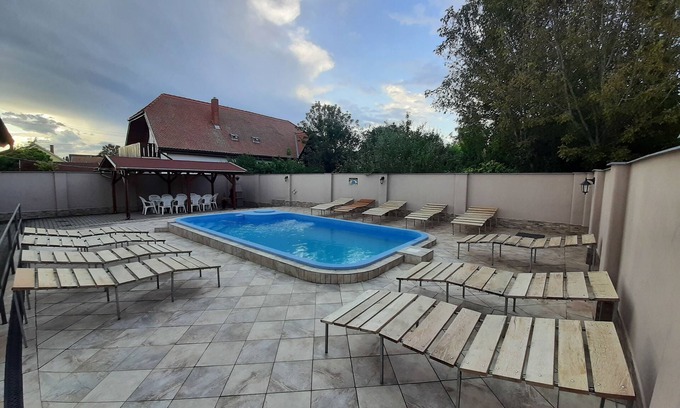 Balatonlelle Apartment | Vacation apartment/apartment for 8 guests with 90m² in Balatonlelle (125031)