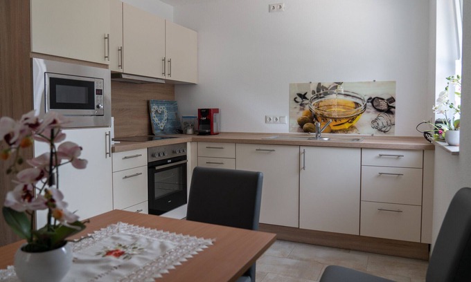 Laufen Apartment | Vacation apartment with Salzach view, terrace and quiet location