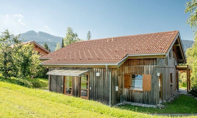 Reichenbach House | Vacation home Fuchsweg in the vacation village Reichenbach (F24a) - Friendly wooden house with