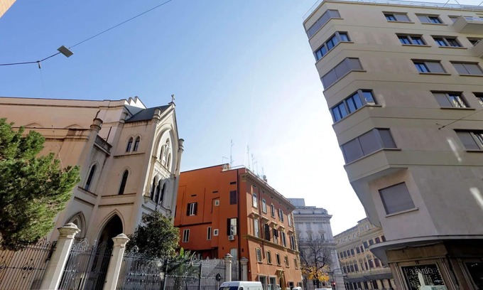 Sallustiano House | Vacation Home in Rome with 2 bedrooms sleeps 6