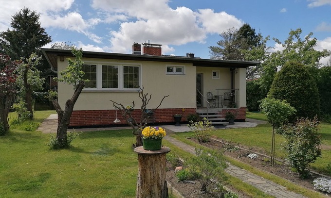 Schoenefeld House | Vacation home on the outskirts of Berlin