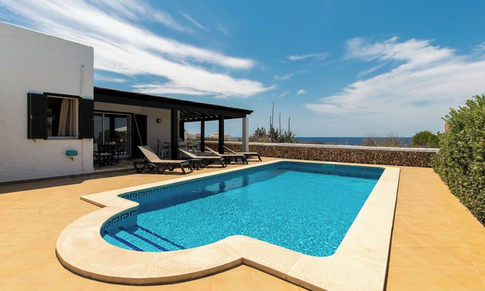 Binibequer Vell House | Vacation Home "Pura Vida" with Sea View, Private Heated Pool and Wi-Fi