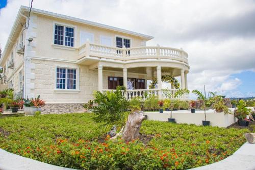 Mangrove Bed & Breakfast | Vale View Manor