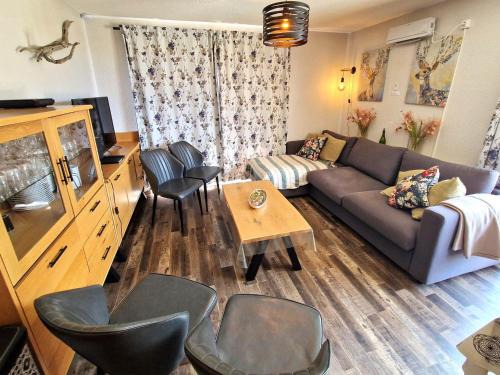 Valfrejus Apartment | Valfréjus: Appart rénové 4 pièces avec WiFi à 100m télésiège - FR-1-265-335