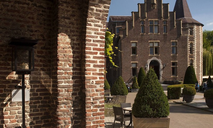 Municipality of Heerlen Hotel | Van der Valk Hotel Kasteel Terworm