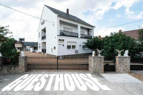 Totszerdahely House | Varga Vendégház