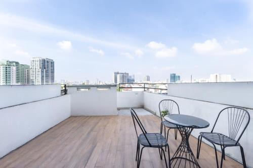 Tay Ho Hotel | Vega Hanoi Apartment