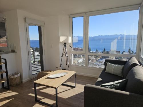Centro Apartment | Veo Veo Bariloche con vista al lago Nahuel Huapi