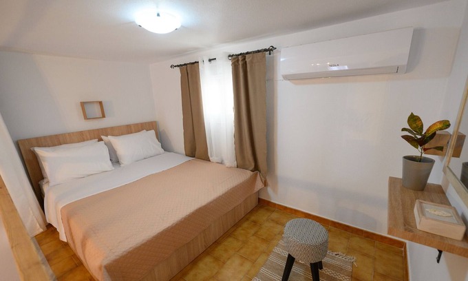 Panormos Apartment | Verano V2 (up to 3 guests) - Cozy apartment 2 minutes (200m) to the beach