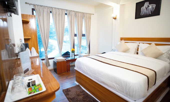 Lachung Hotel | Verdant The Lush Gateway