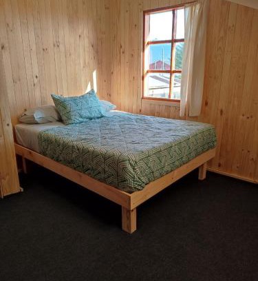 Chaiten House | VERDEAGUA Hostal