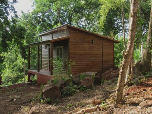 Leandro N. Alem House | VerdeMonte - Cabaña Guatambú