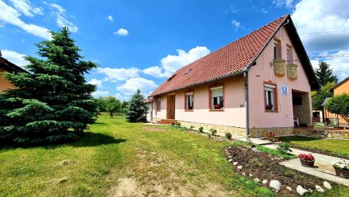 Dravatamasi House | Veronika Guesthouse