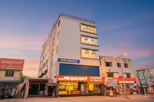 Bhosari Hotel | Via Gargi Galuxe - Nr Ankushrao Natyagruha
