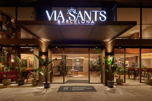 La Nova Esquerra de l'Eixample Hotel | Via Sants Hotel Barcelona, Tapestry Collection By Hilton