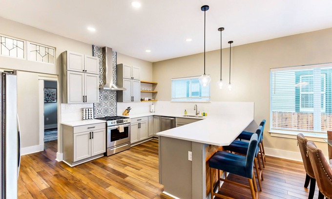Mahncke Park House | Vibrant getaway with large yard, furnished patio, W/D, & game room - near parks