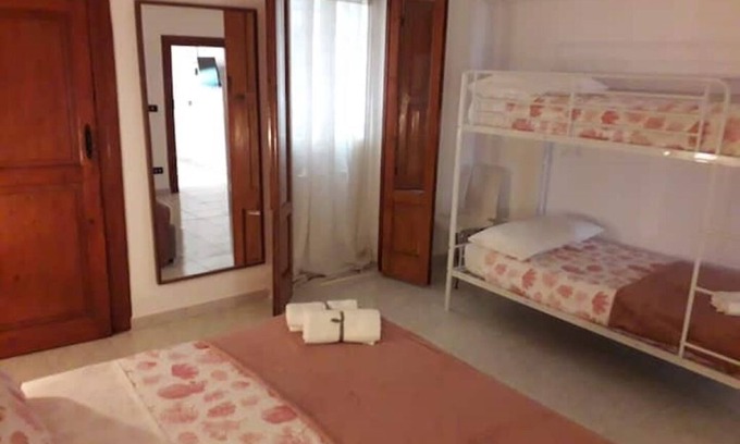 Bari Apartment | Vicino AL Mare Via Cattaro