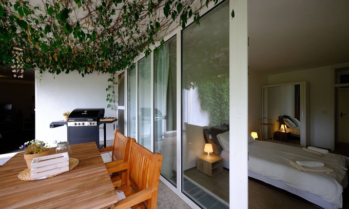Troja Apartment | ViDa: Unique 3BR Apartment with Fireplace & Garden